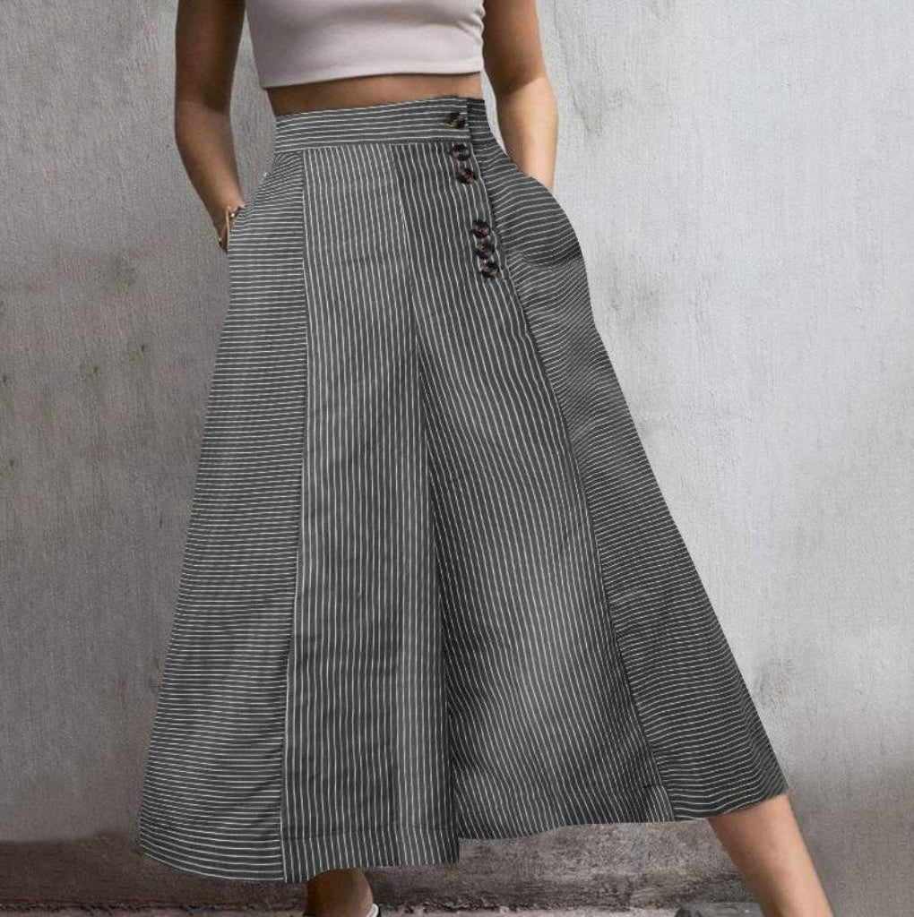Gestreifte Hose mit weitem Bein und hoher Taille