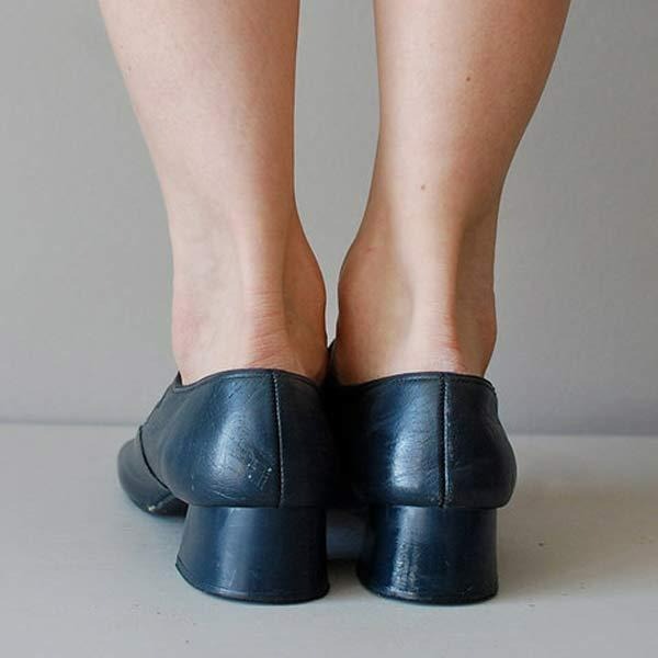 Elegante Leder Pumps mit niedrigem Blockabsatz