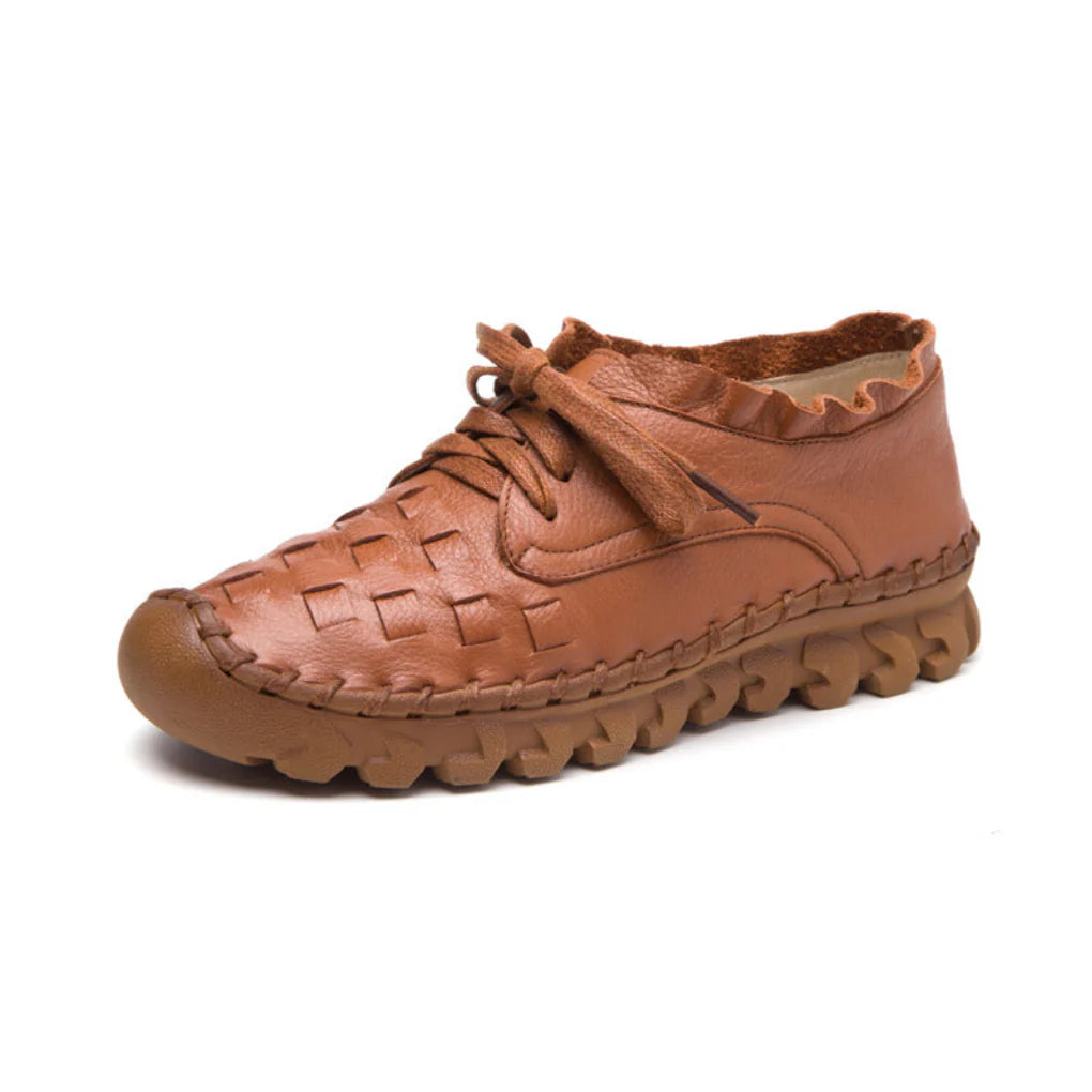 Handgemachte Rindsleder-Flats im Retro-Mori-Girl-Stil