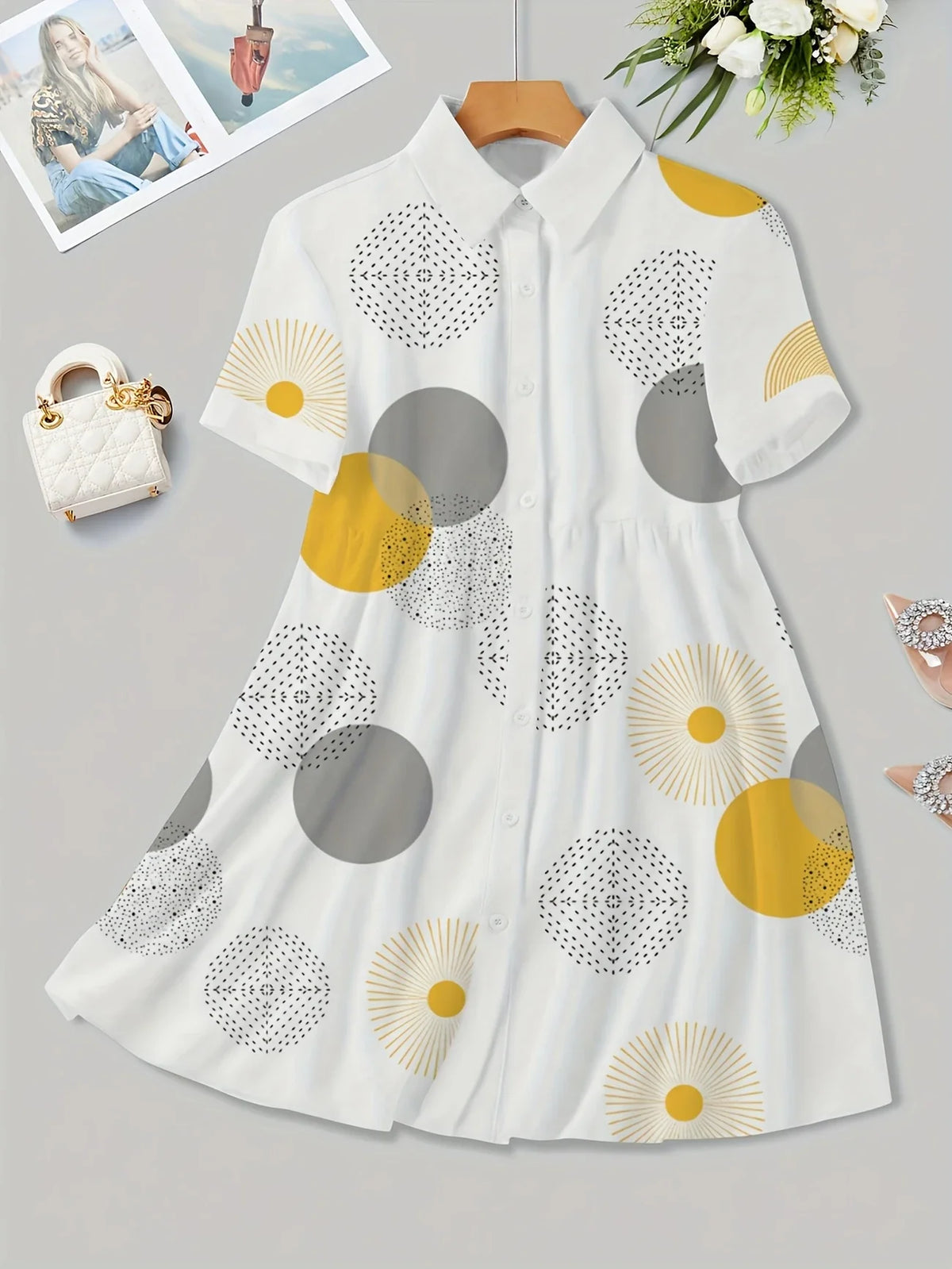Weißes Kleid mit geometrischem Druck in A-Linie ohne Kragen und Knöpfe