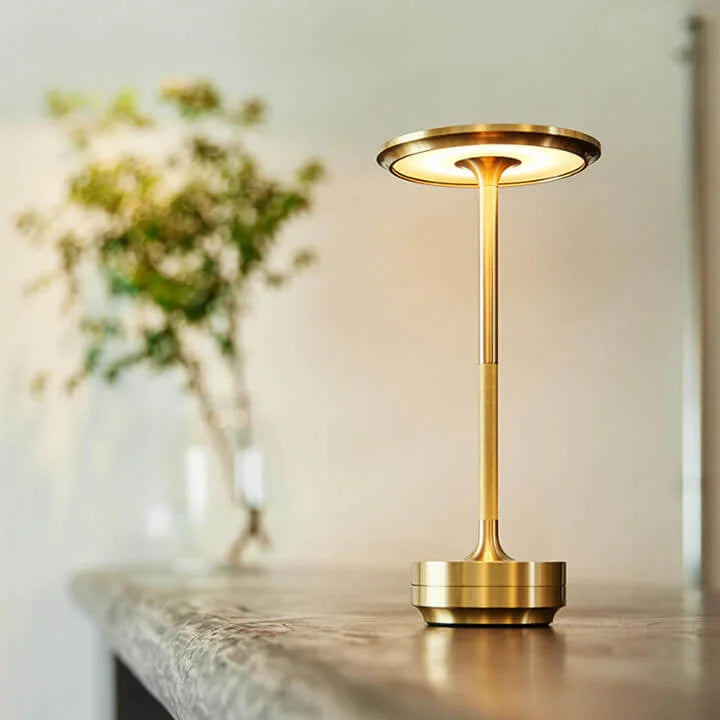 LuminLight – Kabellose, dimmbare LED-Tischlampe