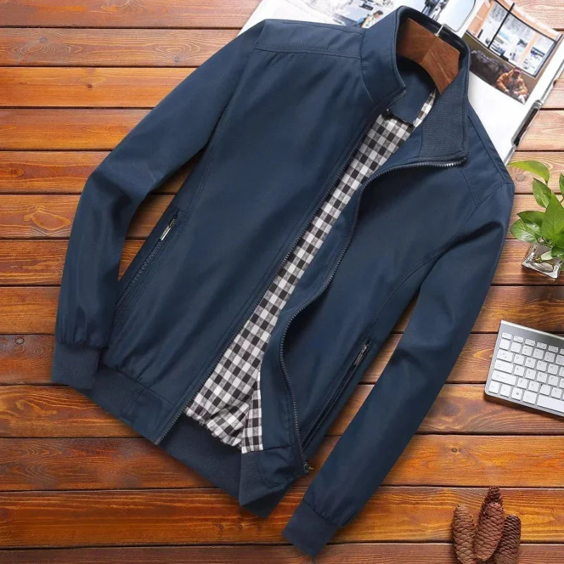 Stilvolle winddichte Sommerjacke für Herren