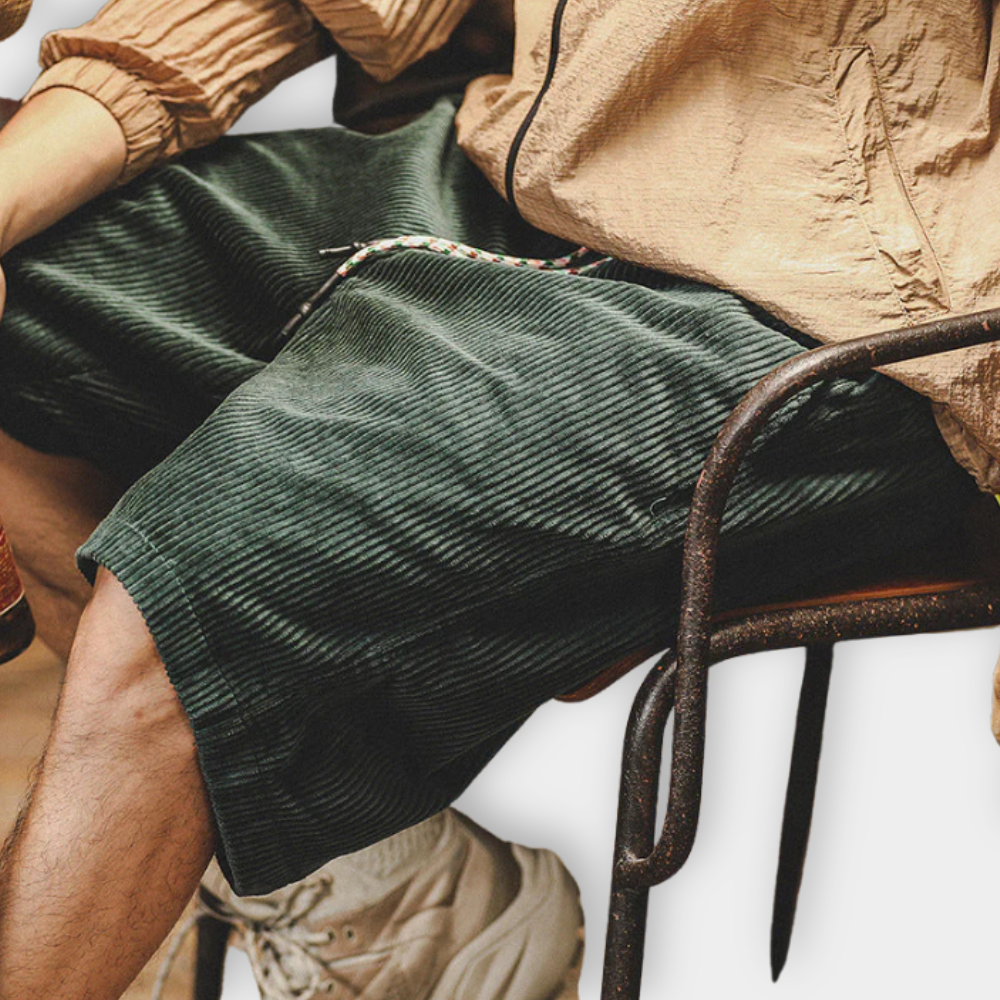 Herren Elegante Gerippte Samt-Shorts