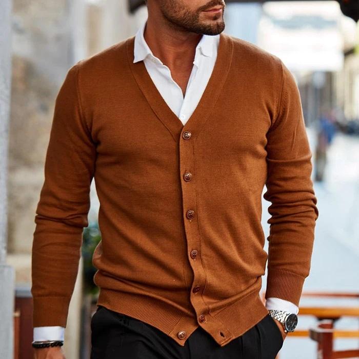 Herren-Strickjacke mit Knopfleiste und klassischem Design
