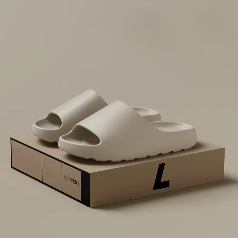 Lässige Herren-Hausschuhe mit innovativem Design