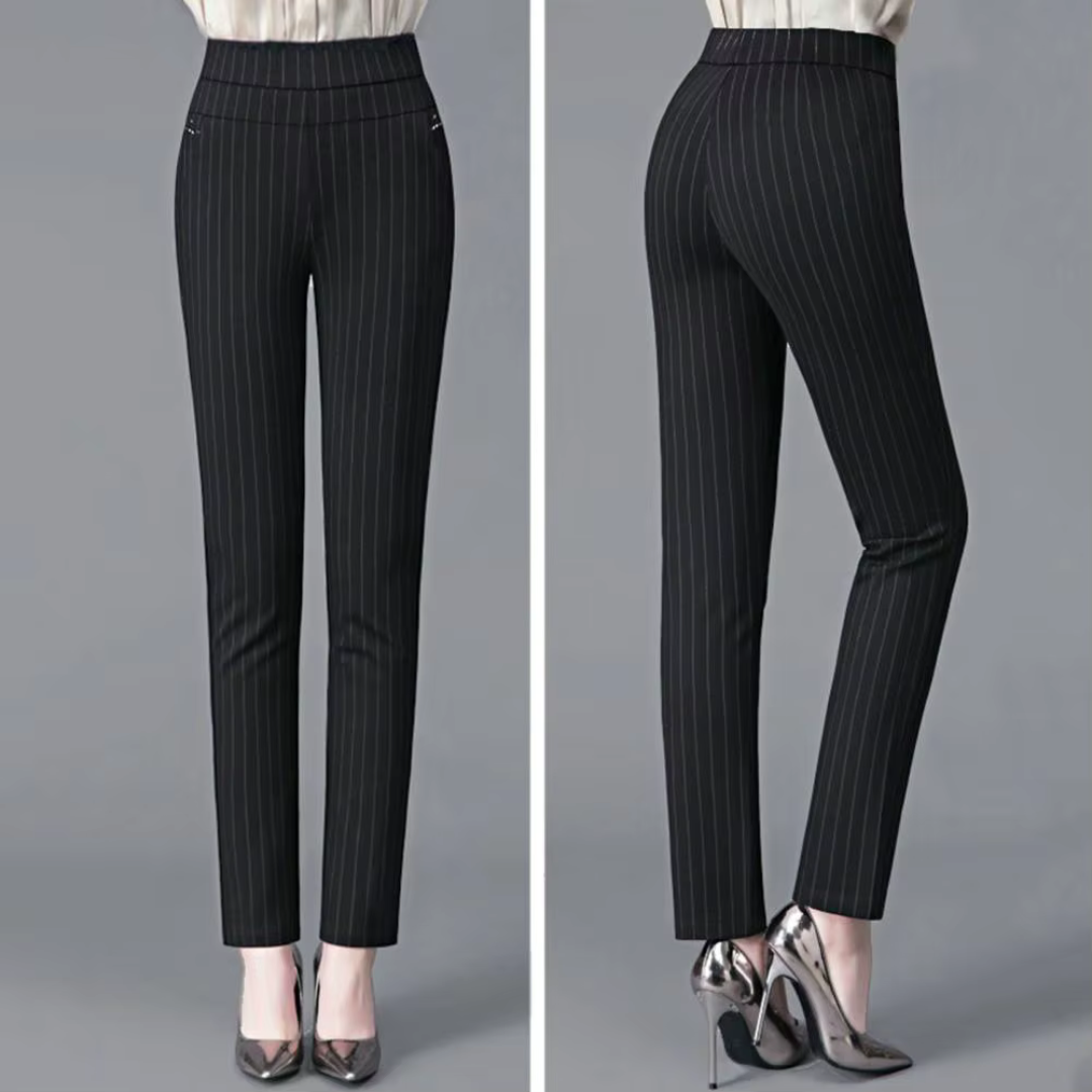 Stretch-Hose mit hoher Taille und bequemer Passform