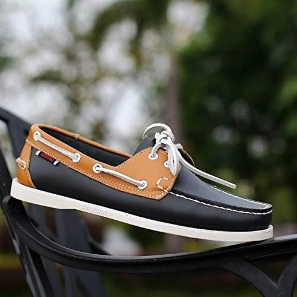 Elegante Bootsschuhe
