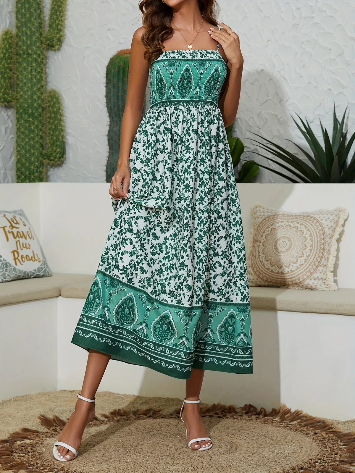 Bohème Sommerkleid für Frauen - Elegantes Minikleid mit Rüschenärmeln, rückenfrei, luftiges Polyester