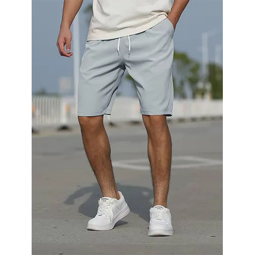 Hoch geschnittene Sommershorts für Männer | Atmungsaktiv