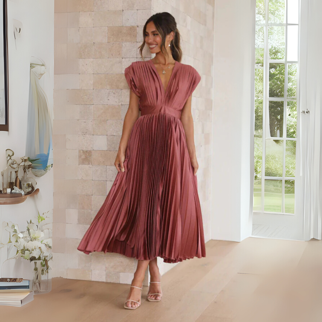 Plissiertes, fließendes Maxikleid mit V-Ausschnitt
