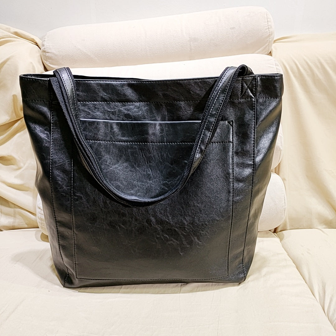 Elegante Damenhandtasche aus weichem Leder