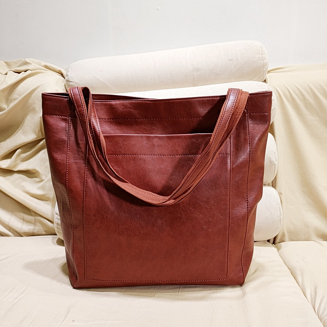 Elegante Damenhandtasche aus weichem Leder