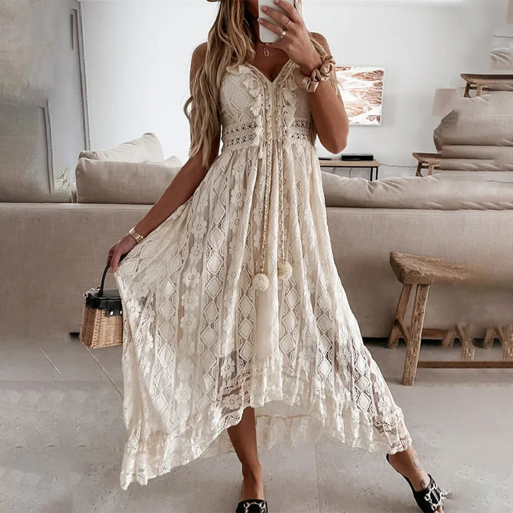 Boho Spitzenkleid zum Binden mit Quasten
