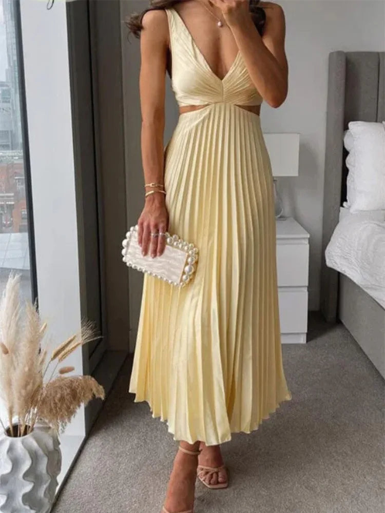 Elegantes ärmelloses Kleid mit offenem Rücken