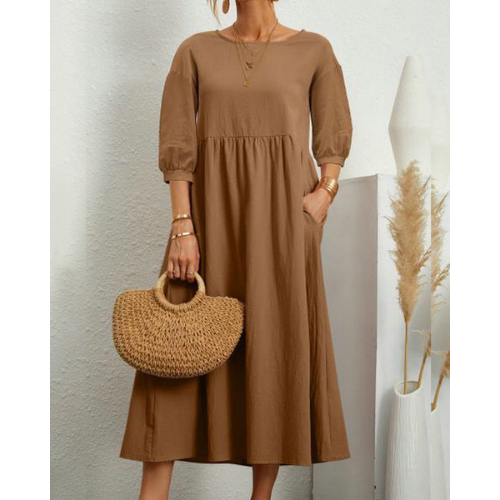 Gesmoktes Midikleid mit Laternenärmeln