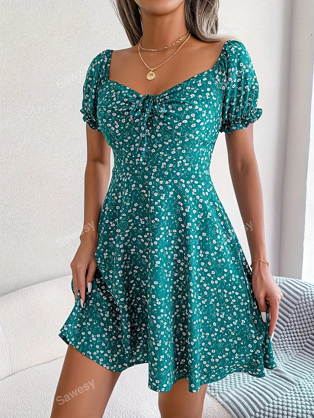Bohème Blumendruck Schößchen Kleid Lässiges Sommerkleid mit Salatbordüre