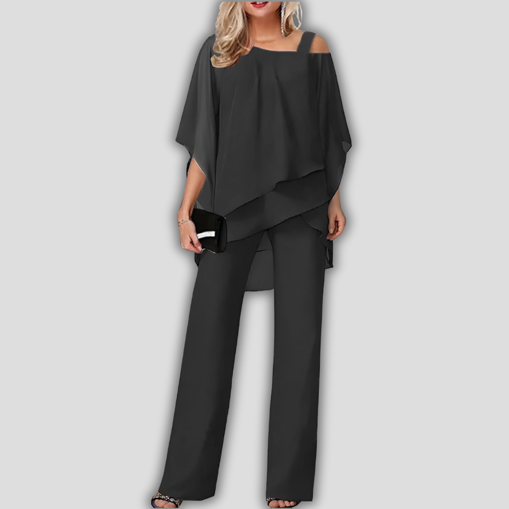 Eleganter zweiteiliger Chiffon-Hosenanzug mit mehrlagigem Cape-Oberteil