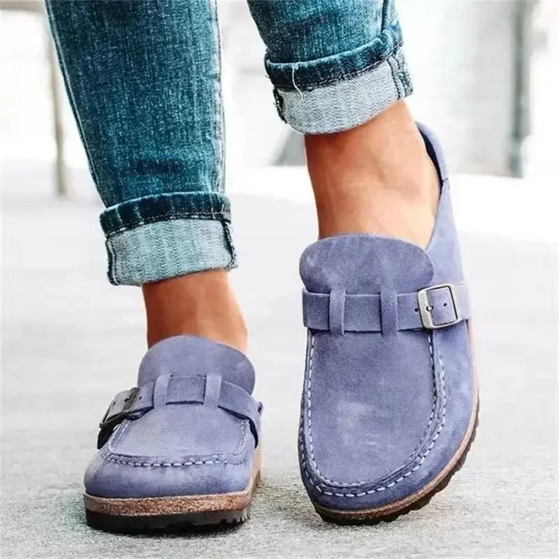 Flache Pantoletten mit Retro-Schnalle für Damen