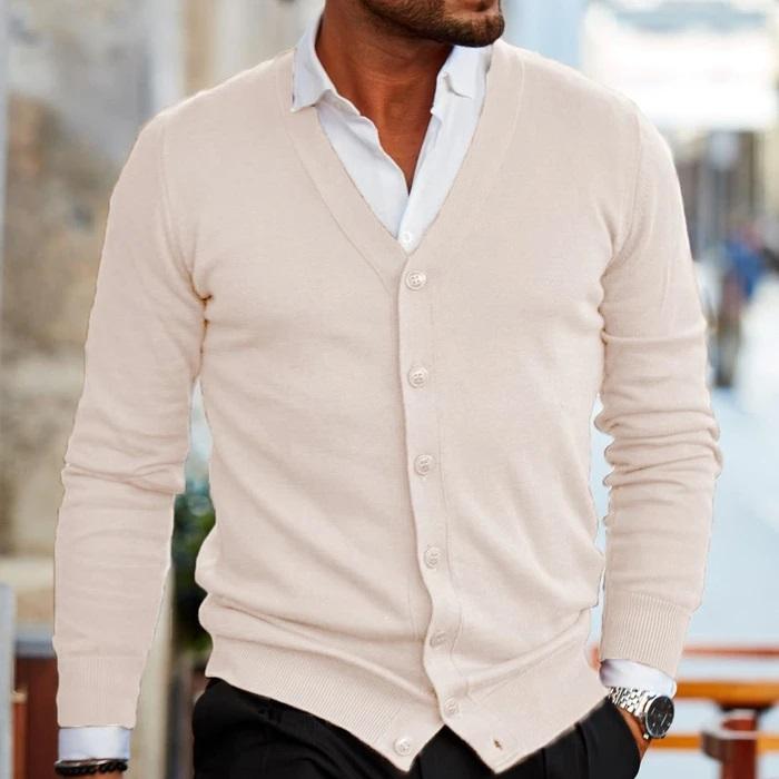 Herren-Strickjacke mit Knopfleiste und klassischem Design