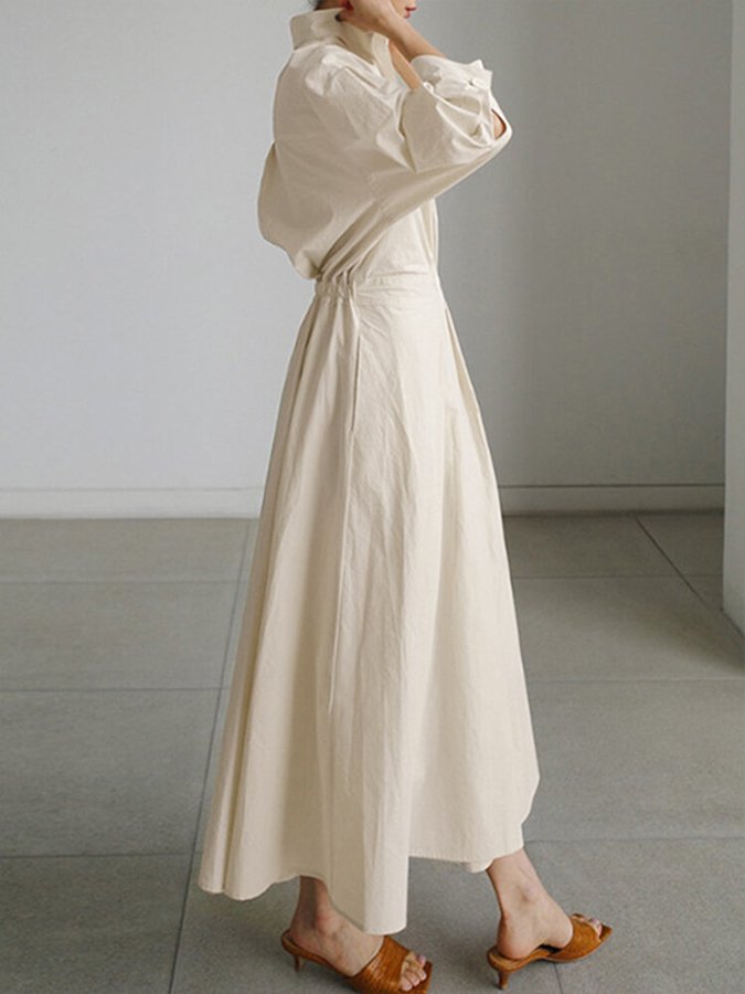 Elegantes Maxikleid mit Vintage-Ausschnitt