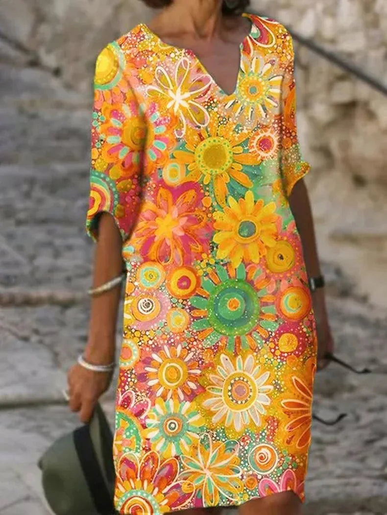 Kleid mit V-Ausschnitt und romantischem Blumendruck