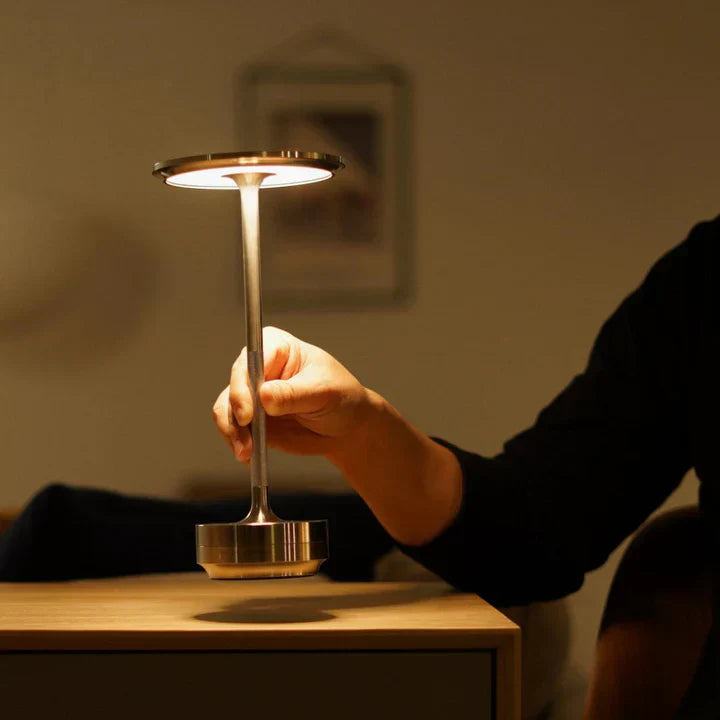 Kabellose, dimmbare LED-Tischlampe mit Touch-Steuerung