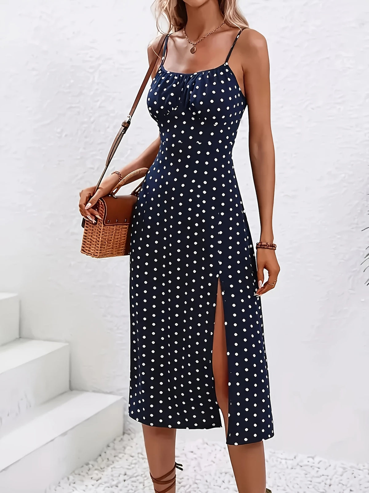 Elegantes Marineblau gepunktet Midikleid mit Seitenschlitz Spaghetti-Träger
