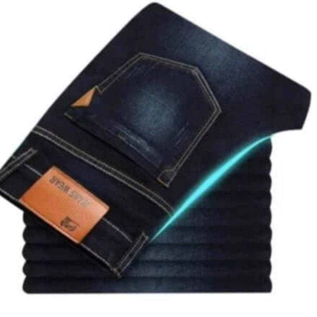 Herrenjeans mit geradem Bein