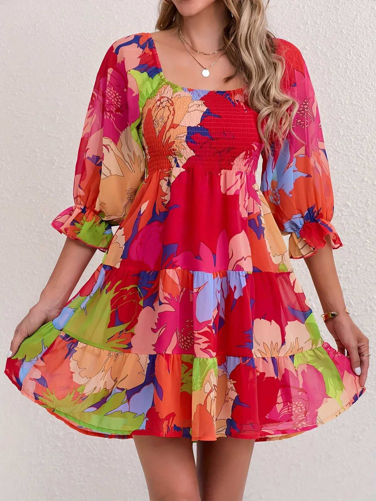 Rotes geblümtes Kleid mit quadratischem Ausschnitt Lässiges & elegantes Sommerkleid