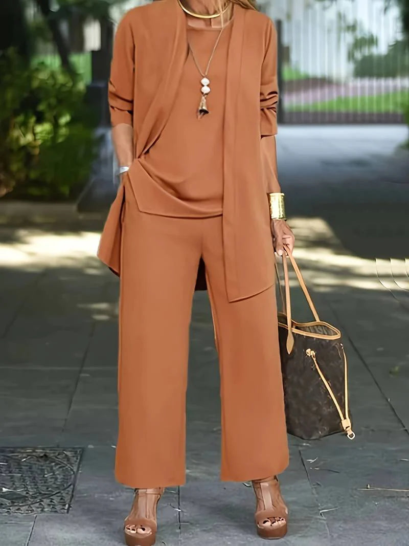 Aurora – Elegantes Dreiteiliges Hosenanzug-Set für Damen