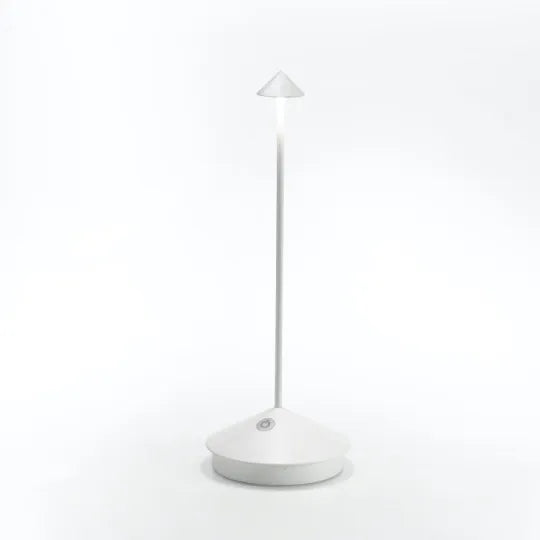Luma – Schlanke, kabellose LED-Tischlampe im modernen Design