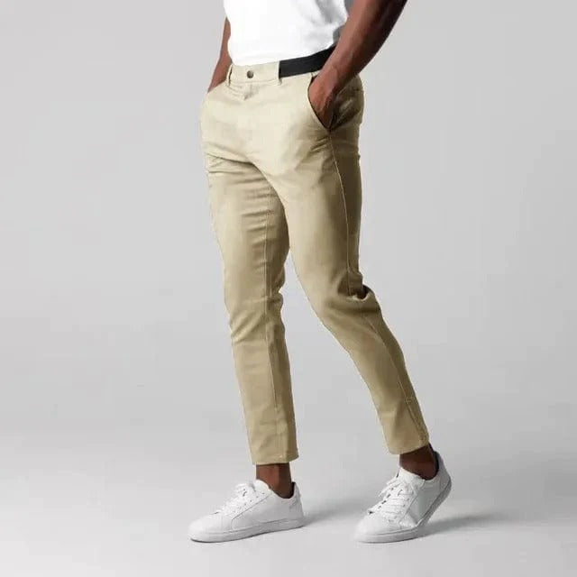 Herren-Stretch-Chino mit Elastischem Bund und Zeitlosem Schnitt