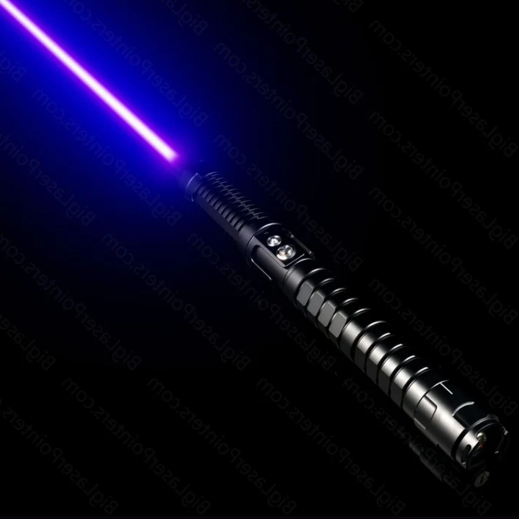 Brennende blaue Hochleistungs-Taktiklaser-Taschenlampe in Militärqualität