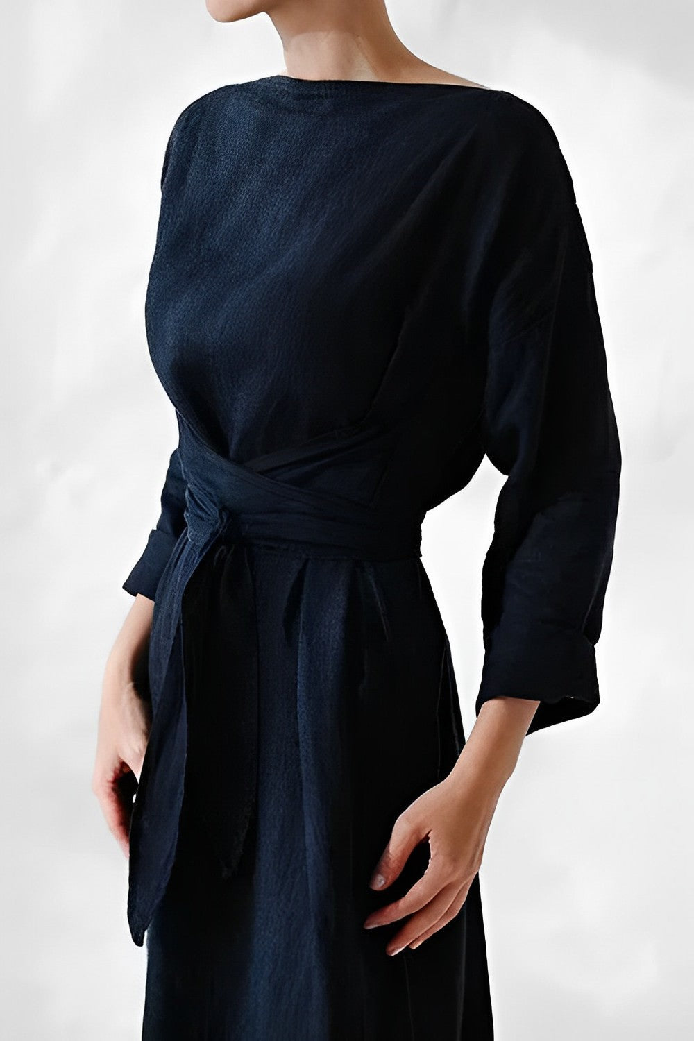 Stilvolles Maxikleid mit Schleifendetail