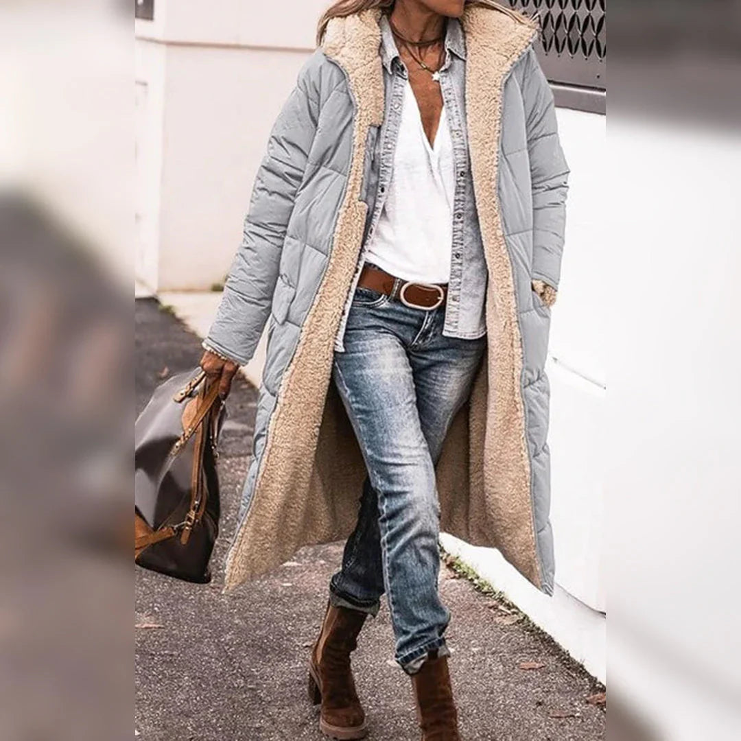 Lange, warme Damen-Winterjacke mit Wendefunktion