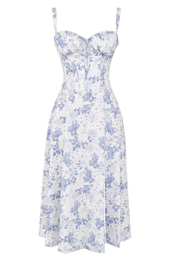 Taillenformendes Kleid mit Blumenmuster