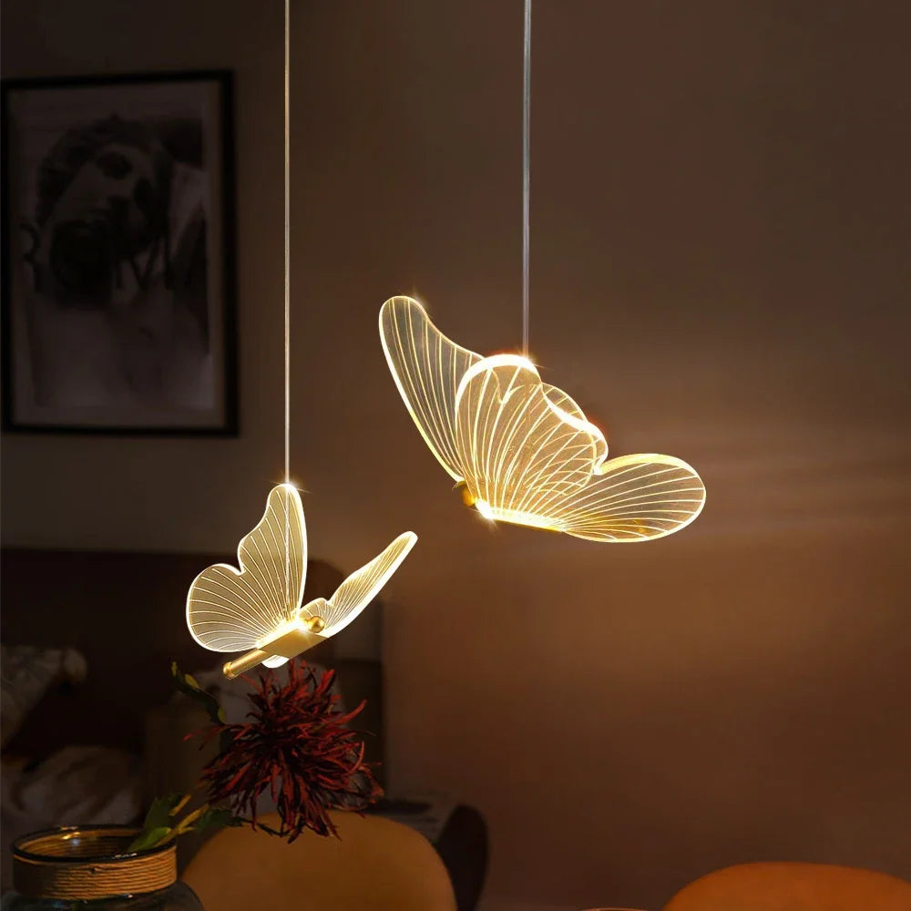 Zauberhafte LED-Schmetterlings-Pendelleuchte