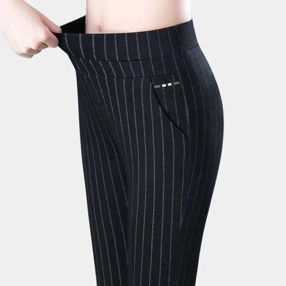 Stretch-Hose mit hoher Taille und bequemer Passform