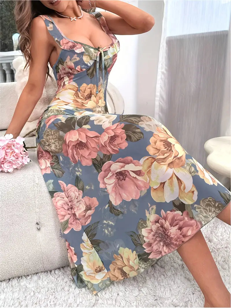 Maxikleid mit Blumenmuster - Breite Träger, Schnürung, offener Rücken & elegante Passform