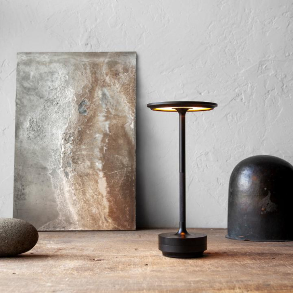 Tragbare kabellose Tischlampe