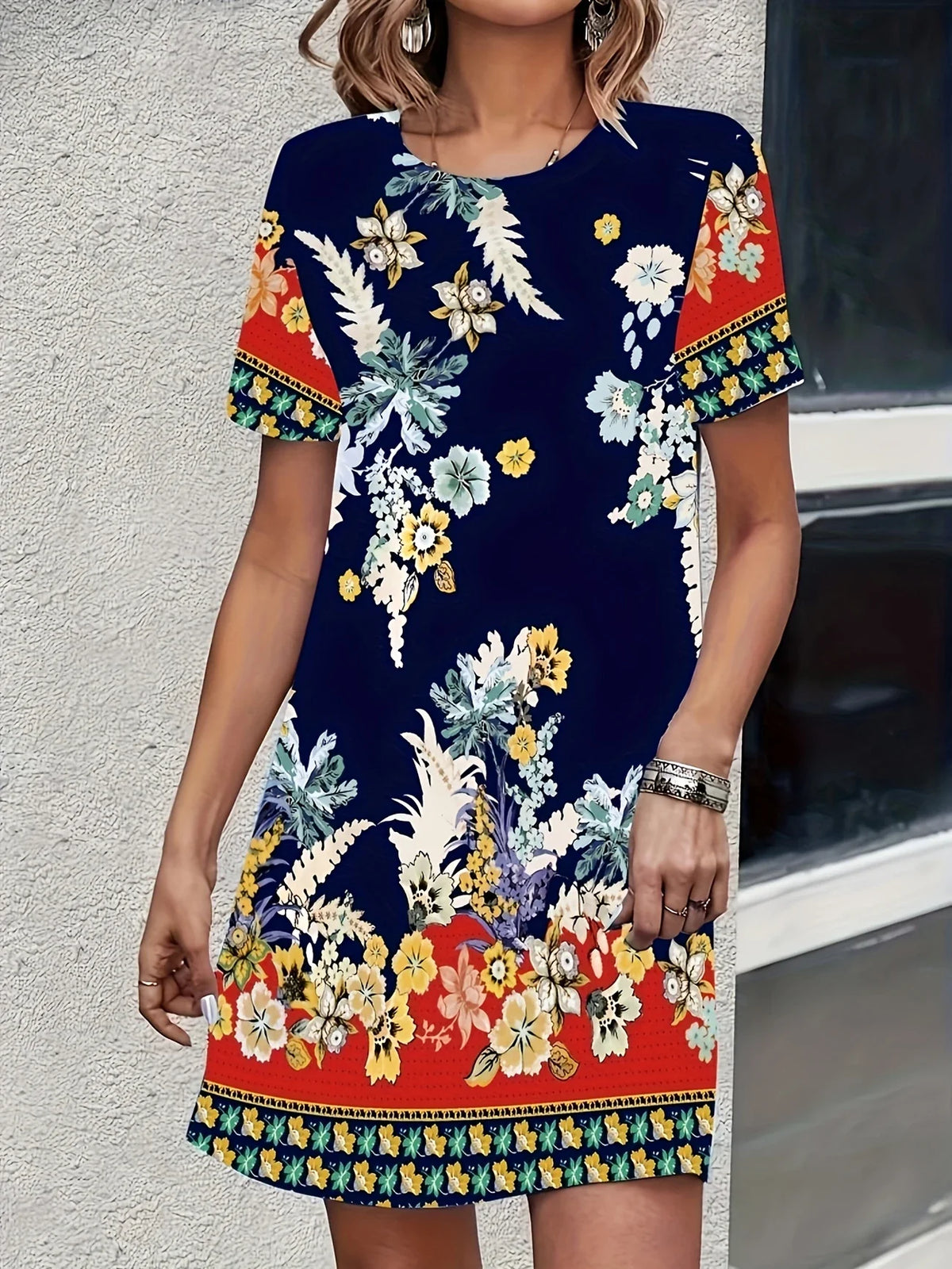 Sommer-Midi-Dress - Elegantes Blumendruck, luftiges Urlaubskleid mit bequemer Passform für den Strand