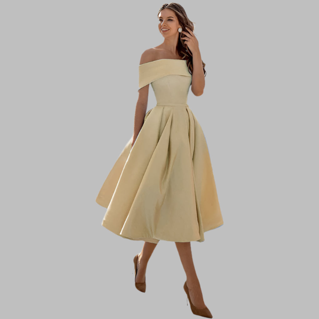 Schulterfreies Vintage-Ballkleid aus Satin