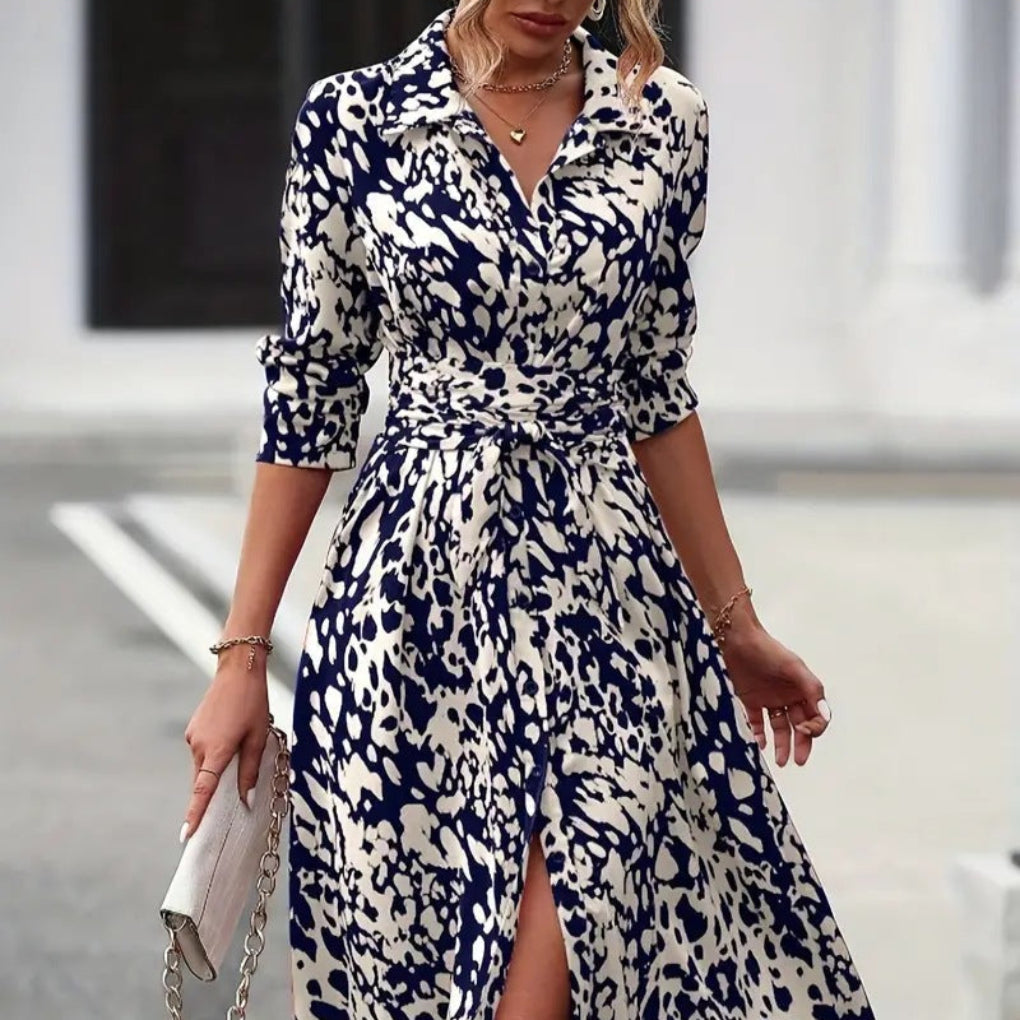 Atmungsaktives Midikleid mit Taillenschnürung