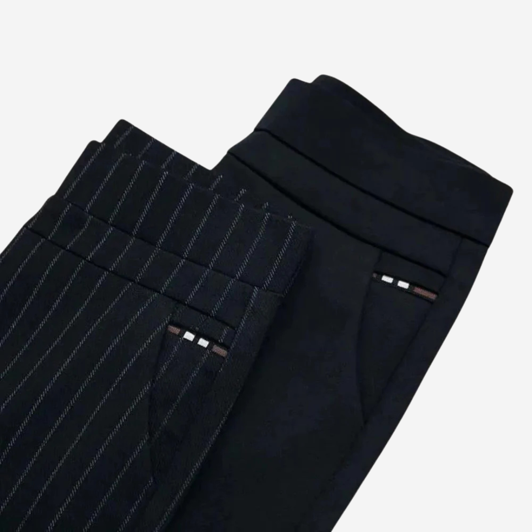 Stretch-Hose mit hoher Taille und bequemer Passform