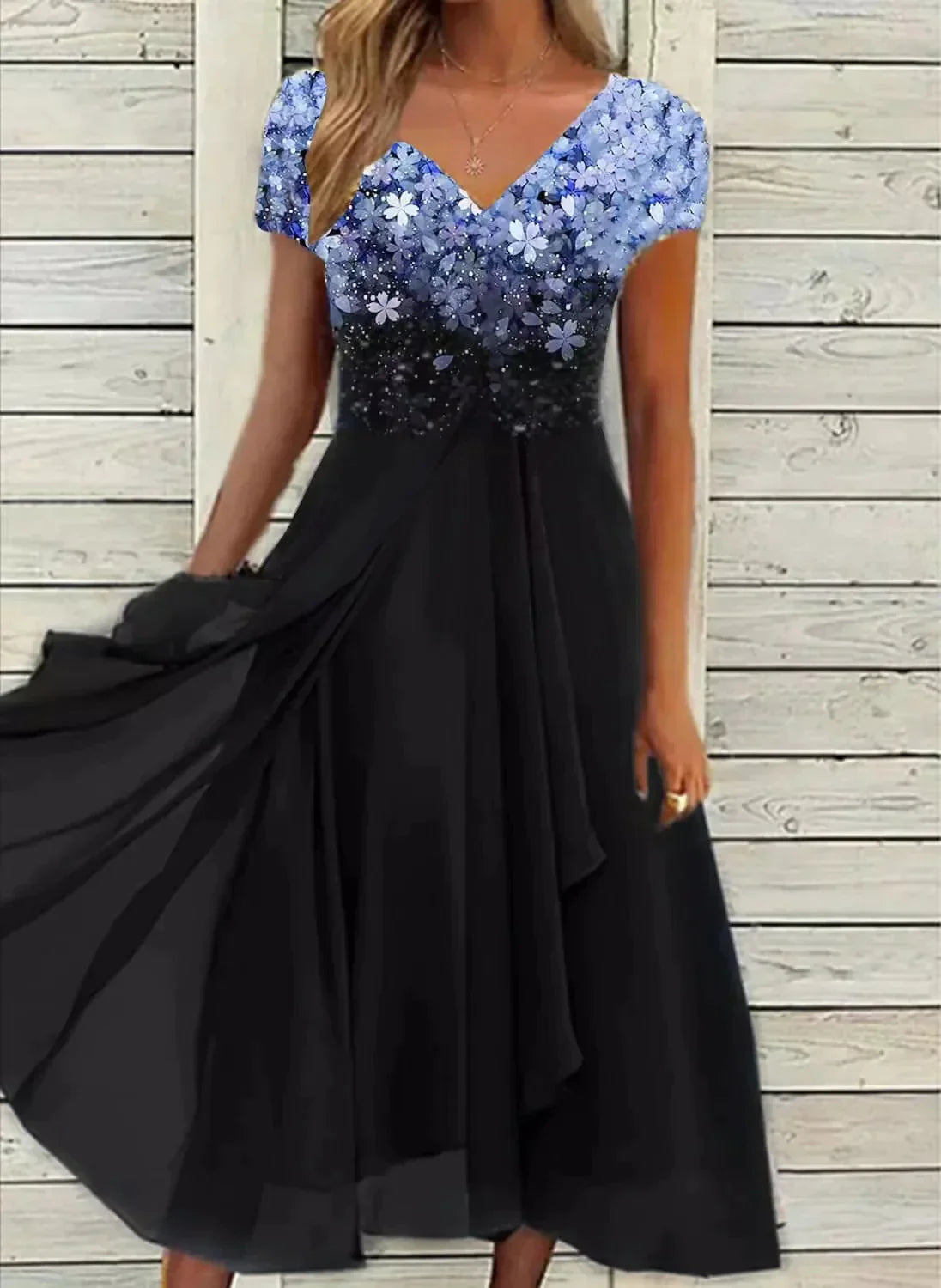 Luftiges Sommerkleid mit Vintage-Print