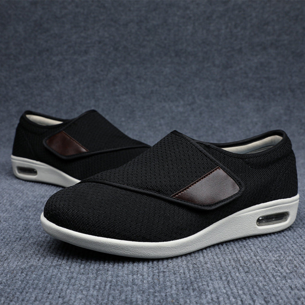 Bequeme, breite Diabetikerschuhe für Herren