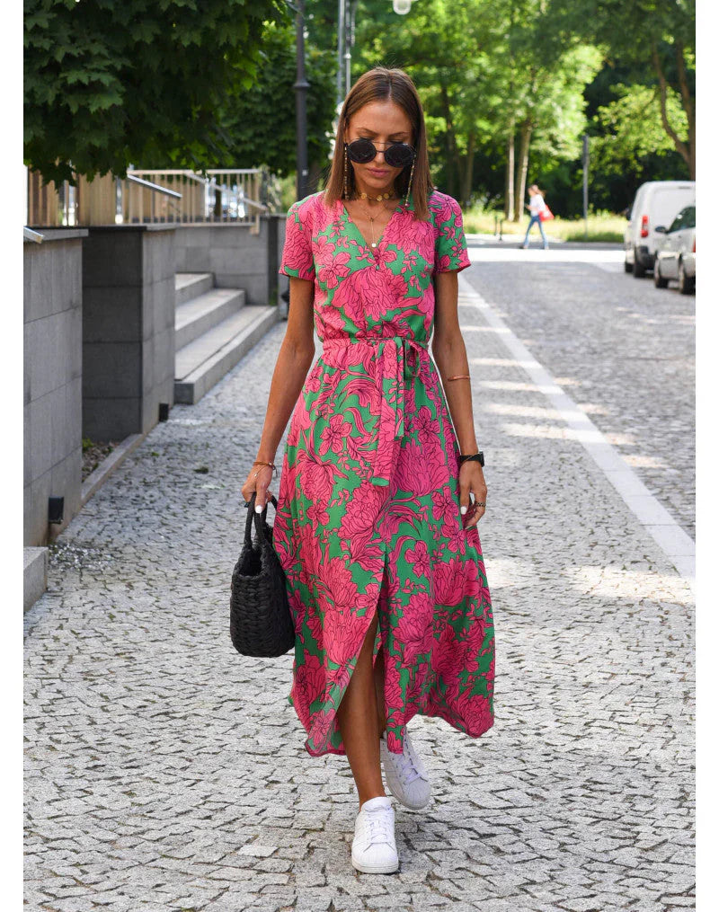 Geblümtes Sommer-Maxikleid mit elegantem V-Ausschnitt