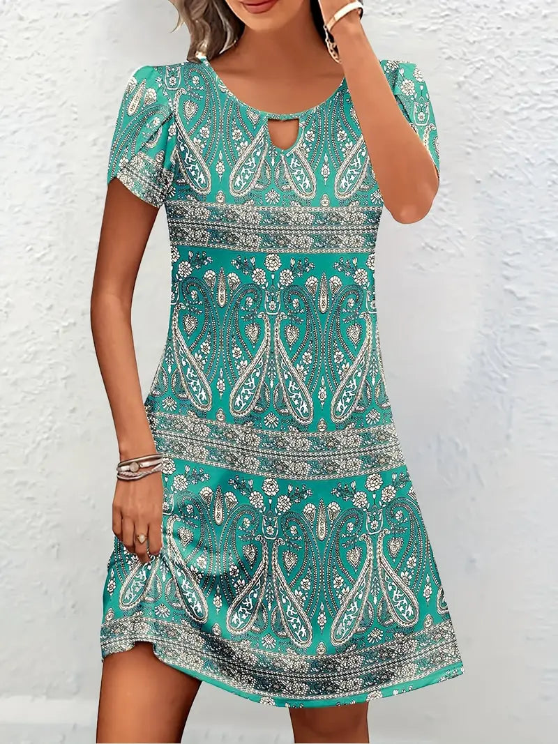 Modernes Sommerkleid - A-Linien-Passform, geometrisches Design und ideal für Arbeit oder Freizeitlooks