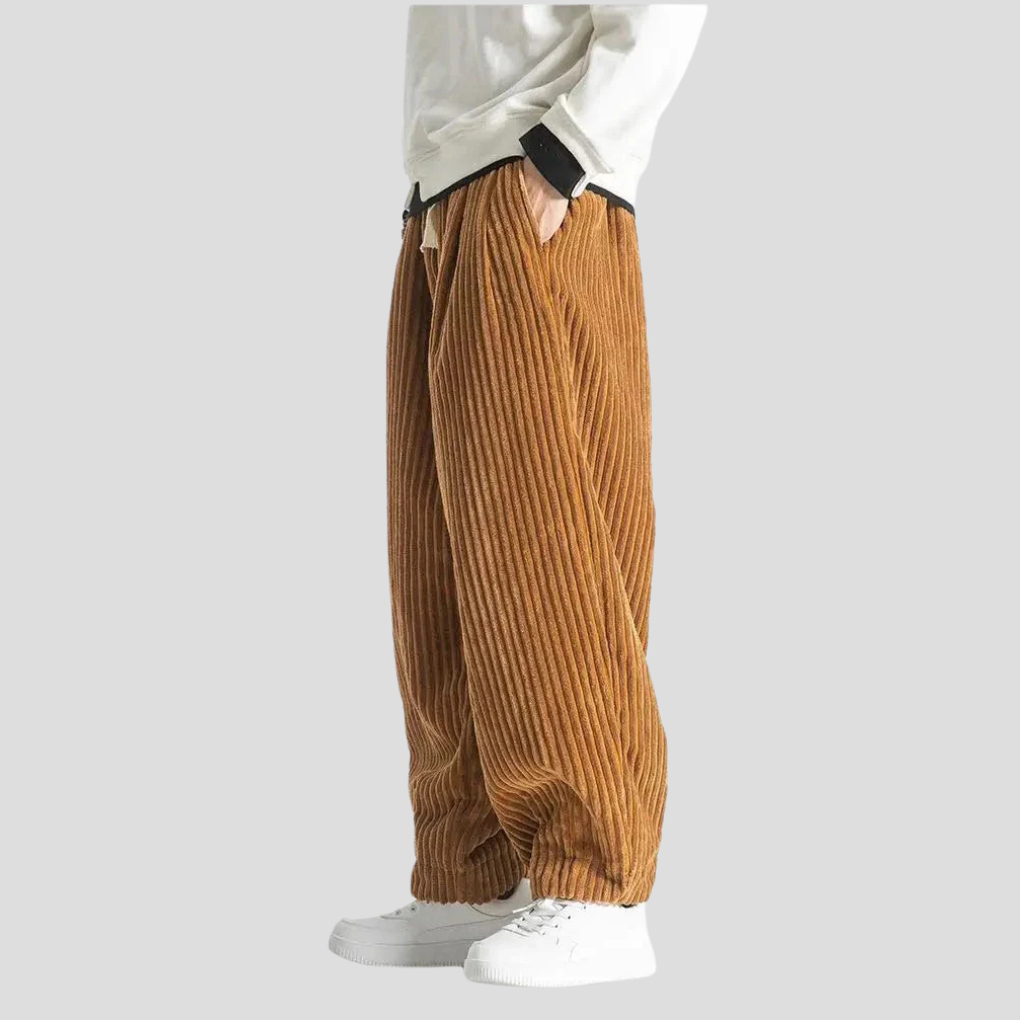 Lockere, gerade geschnittene Herrenhose
