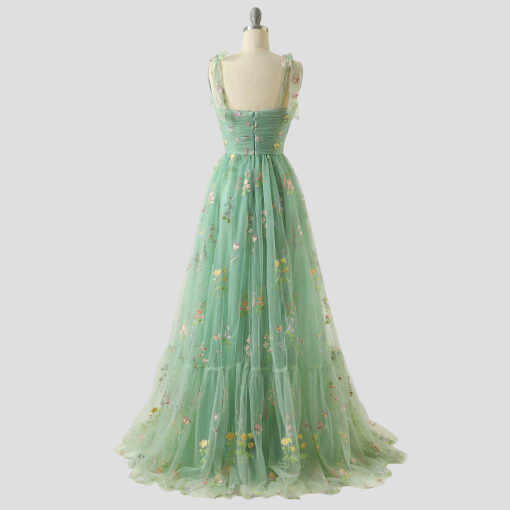 Ballkleid aus Tüll für Damen